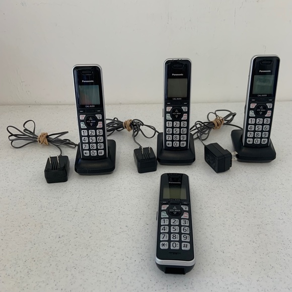 Set of Five Panasonic KX-TG985SK Handsets Answering Machine - Picture 8 of 9